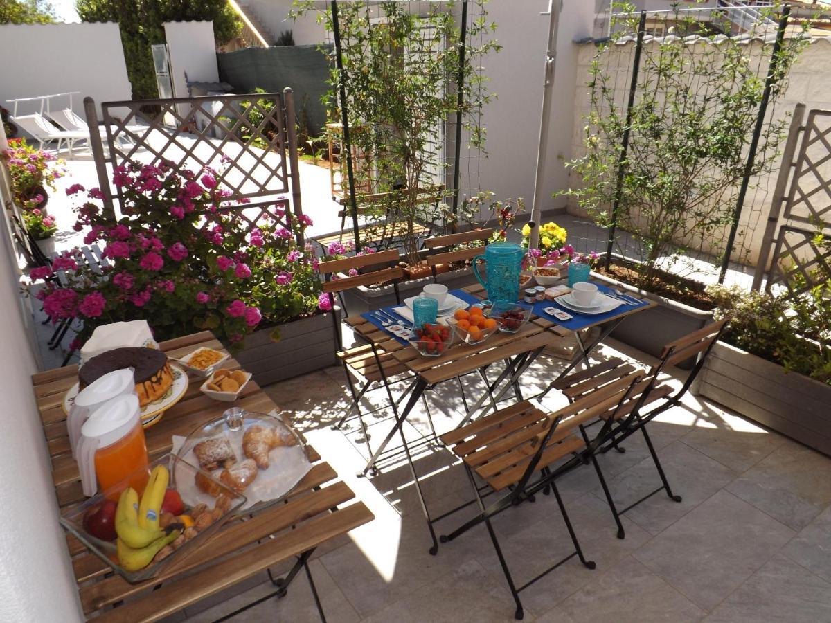Bed and Breakfast La Dimora Di Nto Villaggio Azzurro Exterior foto