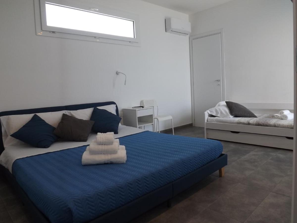 Bed and Breakfast La Dimora Di Nto Villaggio Azzurro Exterior foto
